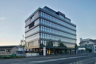 Bürogebäude an der Zugerstrasse 32 in Baar, Sitz der inventing.ch GmbH